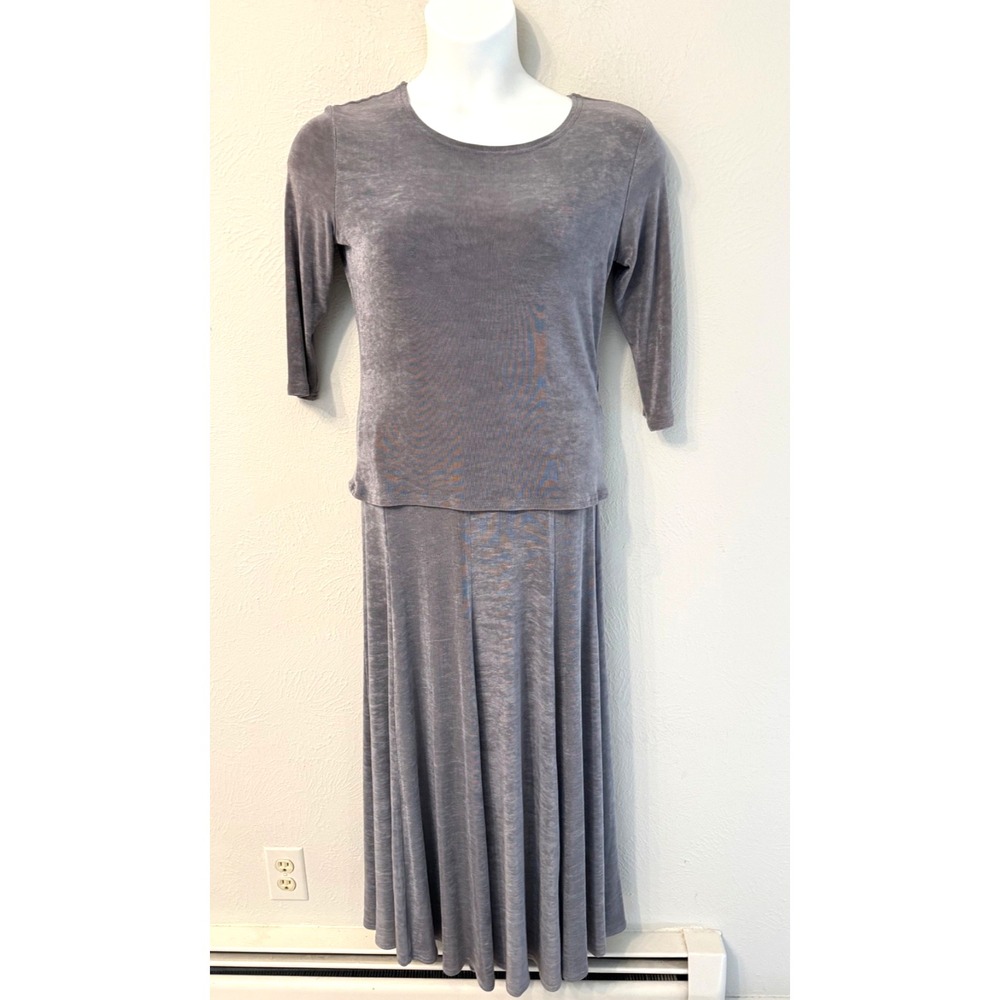 Double D Ranch 2 piece maxi skirt set slinky travel fabric gray size S/M minimal